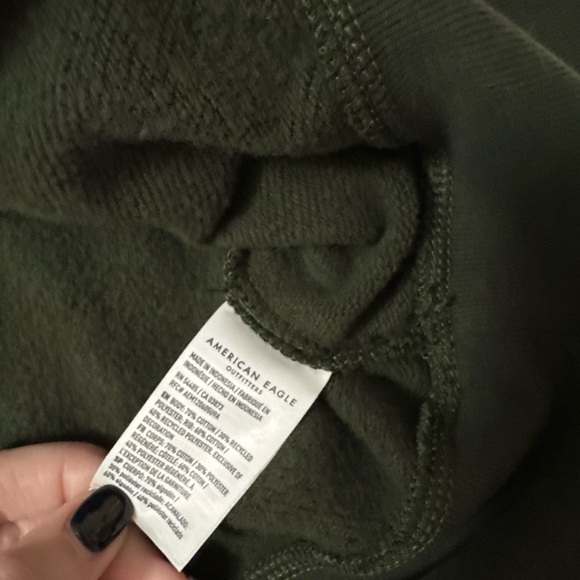 NWOT American Eagle Sweatshirt - Picture 4 of 7